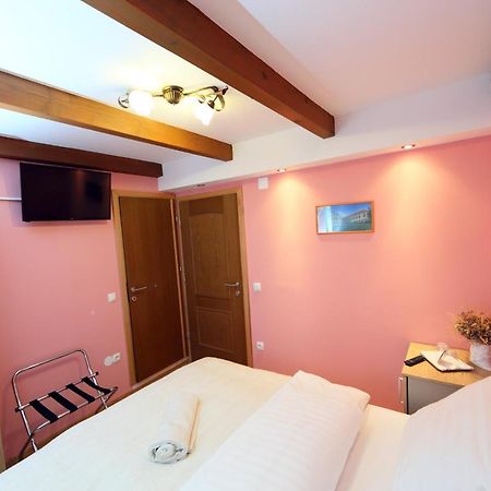 Sobe Grabar Bed and Breakfast Πτούι Εξωτερικό φωτογραφία