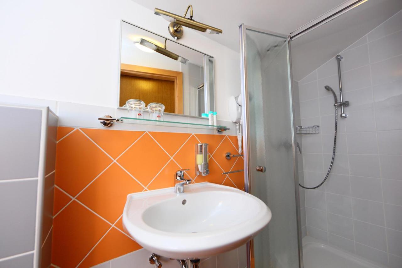 Sobe Grabar Bed and Breakfast Πτούι Εξωτερικό φωτογραφία